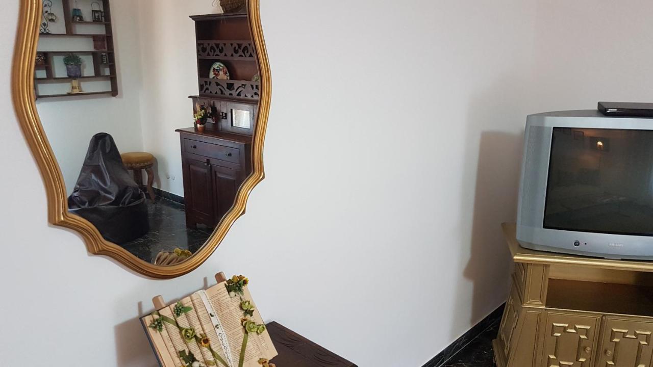 La Casina Di Jo Apartman Siena Kültér fotó